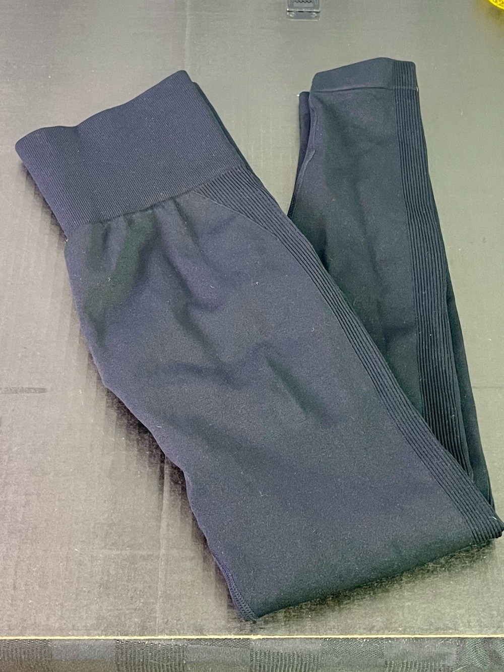 Compression Black Seam-Detail Leggings Size Small